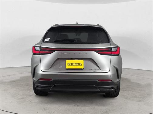 2025 Lexus NX 450h+ Luxury