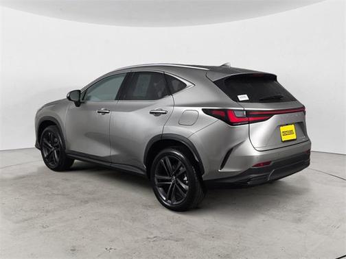 2025 Lexus NX 450h+ Luxury