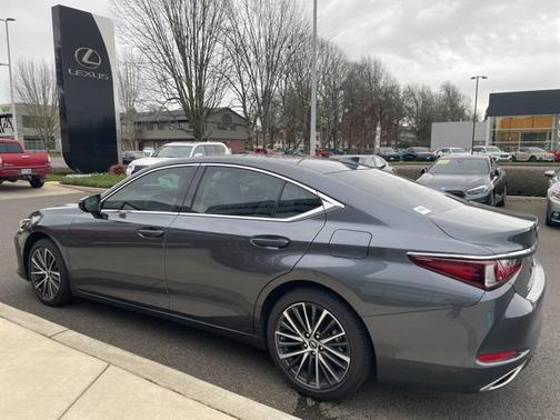 2025 Lexus ES 350 Base