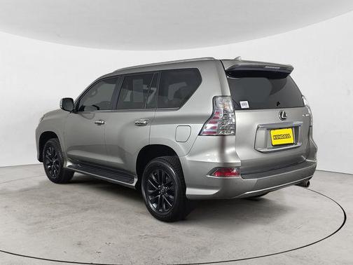 Atomic Silver 2023 Lexus GX 460 Premium