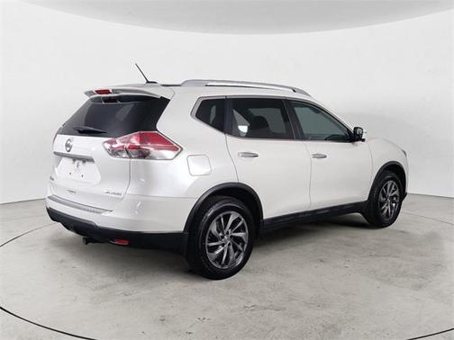 2015 Nissan Rogue SL