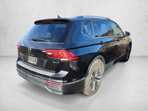 2024 Volkswagen Tiguan 2.0T Wolfsburg Edition