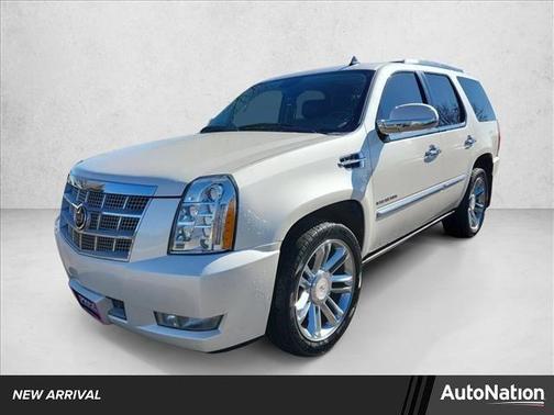 2011 Cadillac Escalade Platinum Edition