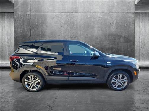 2022 Kia Seltos LX