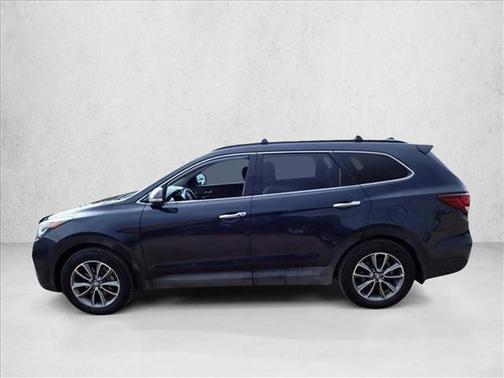 2018 Hyundai SANTA FE SE