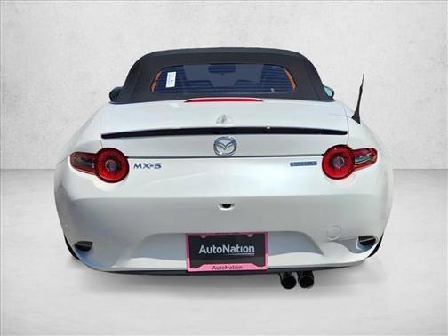 Snowflake White Pearl 2026 Mazda MX-5 Miata Club
