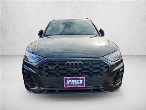 2022 Audi Q5 45 S line Premium Plus