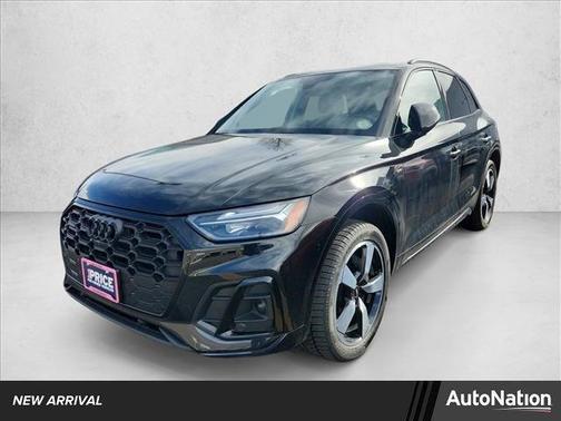 2022 Audi Q5 45 S line Premium Plus