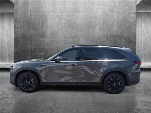 2025 Mazda CX-90 Premium