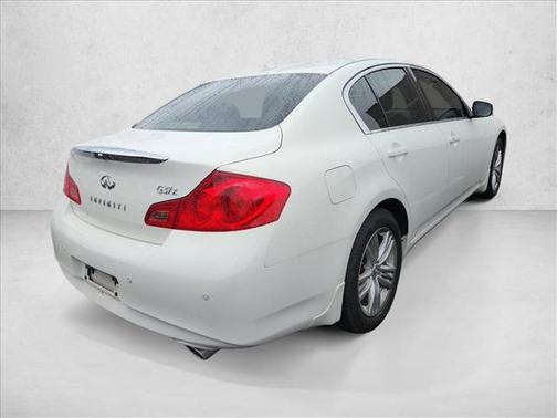 Moonlight White 2013 INFINITI G37x Base