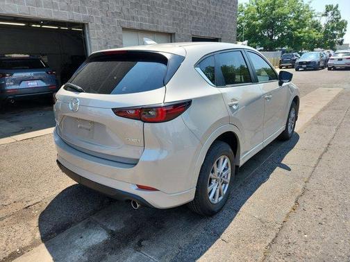 2024 Mazda CX-5 Preferred
