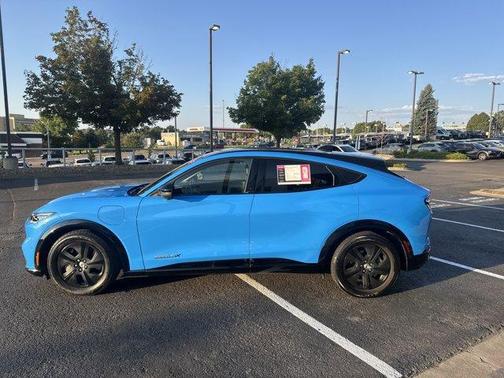 2022 Ford Mustang Mach-E California Route 1
