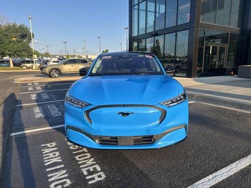 2022 Ford Mustang Mach-E California Route 1