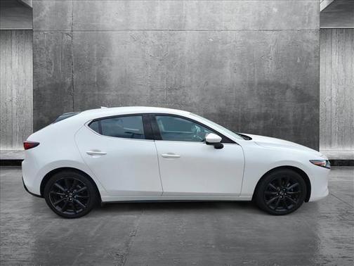2022 Mazda Mazda3 AWD w/Premium Package
