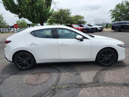 2022 Mazda Mazda3 AWD w/Premium Package