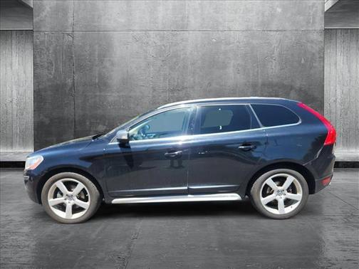 2012 Volvo XC60 T6 R-Design Platinum