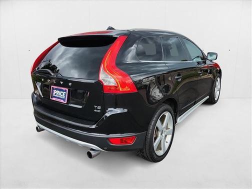 2012 Volvo XC60 T6 R-Design Platinum