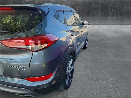 2016 Hyundai TUCSON Sport
