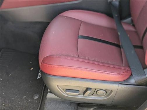2025 Mazda CX-70 PHEV Premium Plus Package