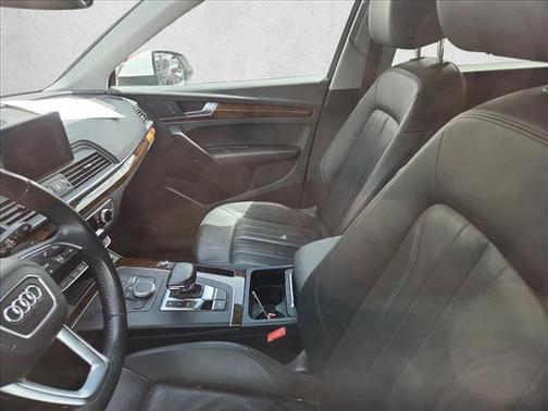 Ibis White 2018 Audi Q5 2.0T Premium