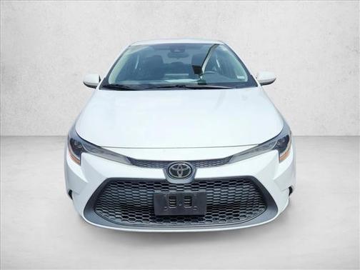 White 2022 Toyota Corolla LE