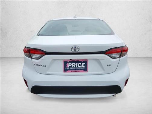 White 2022 Toyota Corolla LE