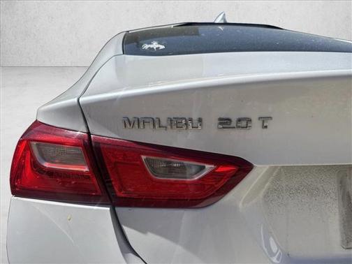 Iridescent Pearl Tricoat 2016 Chevrolet Malibu Premier
