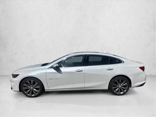 Iridescent Pearl Tricoat 2016 Chevrolet Malibu Premier