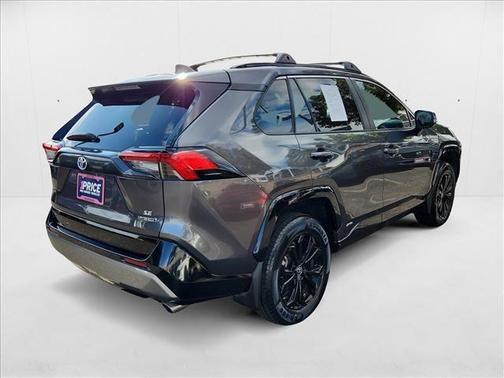 2024 Toyota RAV4 Hybrid SE