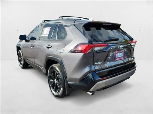 2024 Toyota RAV4 Hybrid SE
