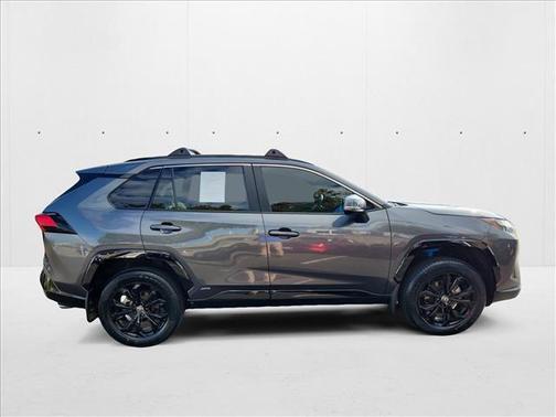 2024 Toyota RAV4 Hybrid SE