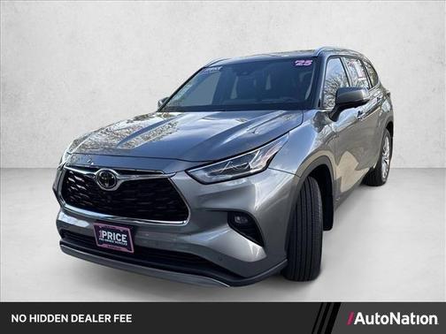 Metal 2025 Toyota Highlander Hybrid Platinum