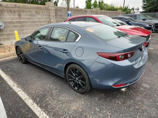 2023 Mazda Mazda3 2.5 S Carbon Edition