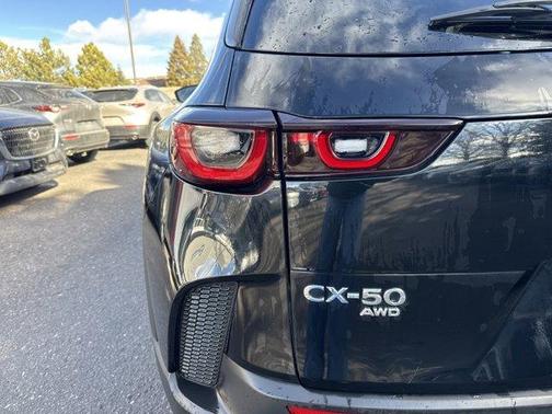 2024 Mazda CX-50 2.5 S Preferred Package