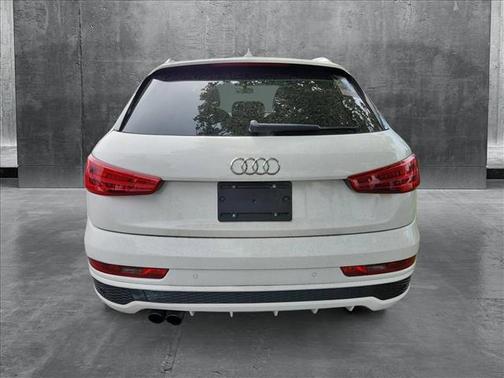 2018 Audi Q3 2.0T Sport Premium