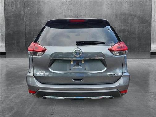 2020 Nissan Rogue S