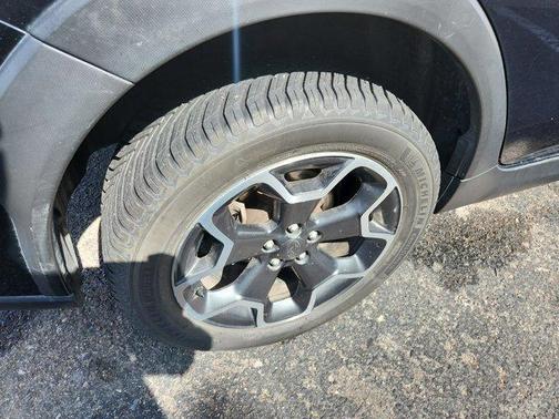 Crystal Black Silica 2014 Subaru XV Crosstrek 2.0i Premium