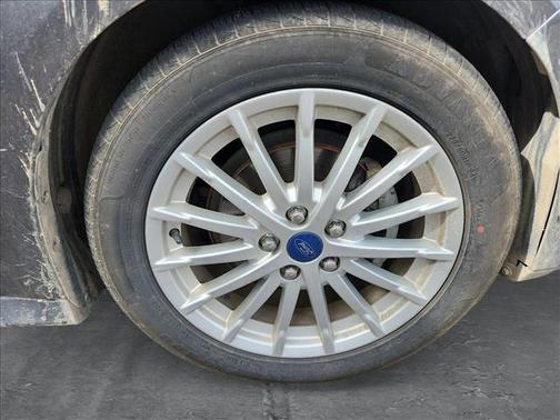 2015 Ford C-Max Hybrid SE