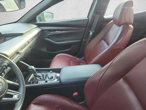 2024 Mazda Mazda3 2.5 S Carbon Edition