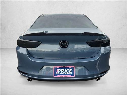 2023 Mazda Mazda3 2.5 S Carbon Edition