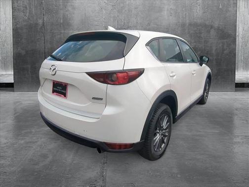 2017 Mazda CX-5 Sport