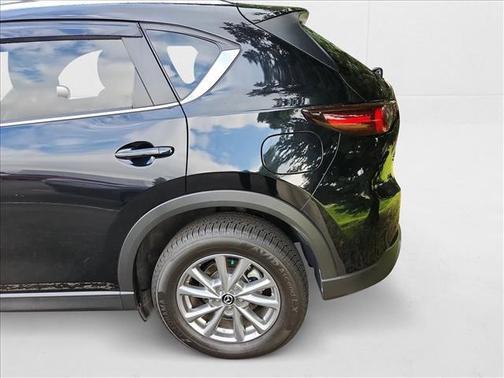 2022 Mazda CX-5 2.5 S Preferred Package