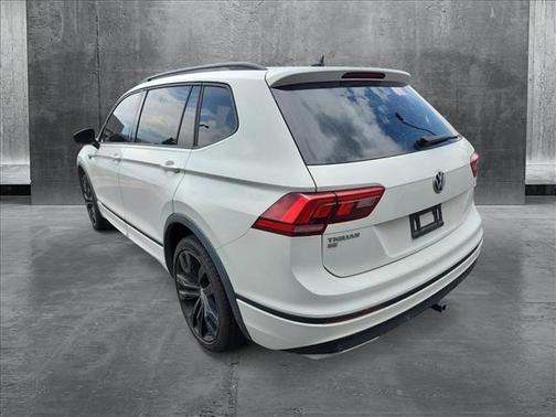 2020 Volkswagen Tiguan 2.0T SE R-Line Black