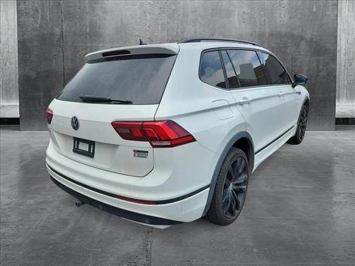 2020 Volkswagen Tiguan 2.0T SE R-Line Black