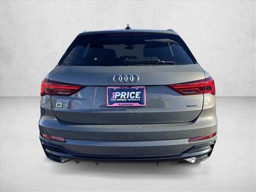 2022 Audi Q3 45 S line Premium