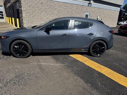 2026 Mazda Mazda3 Carbon Edition
