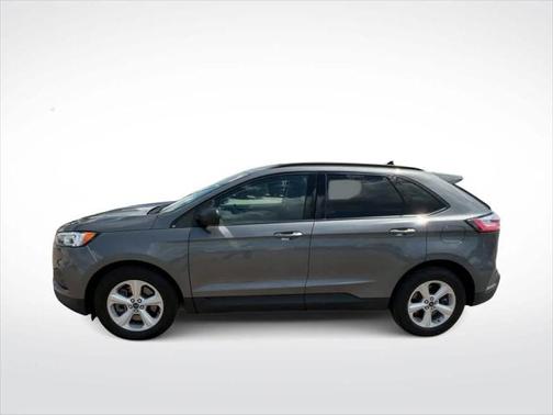 2021 Ford Edge SE