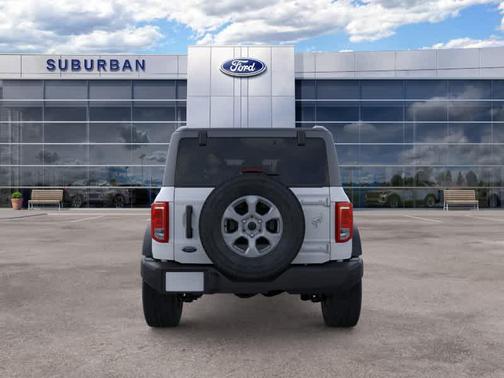 Oxford White 2026 Ford Bronco Big Bend