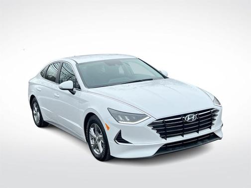 2023 Hyundai SONATA SE