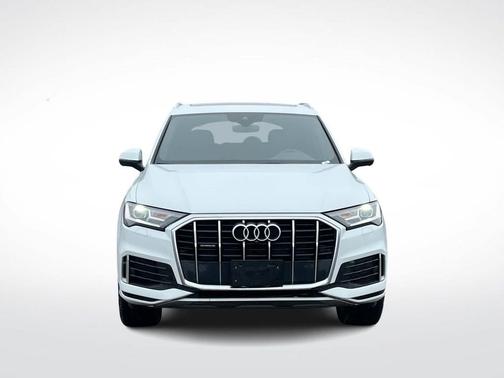 2021 Audi Q7 45 Premium